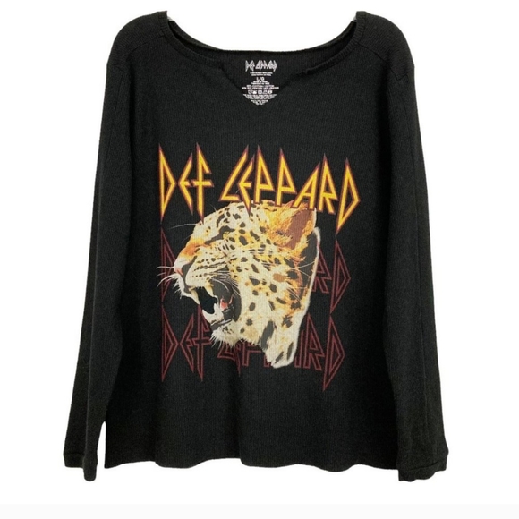 Def Leppard Black Graphic Long Sleeve Top size Medium EUC - Picture 2 of 4